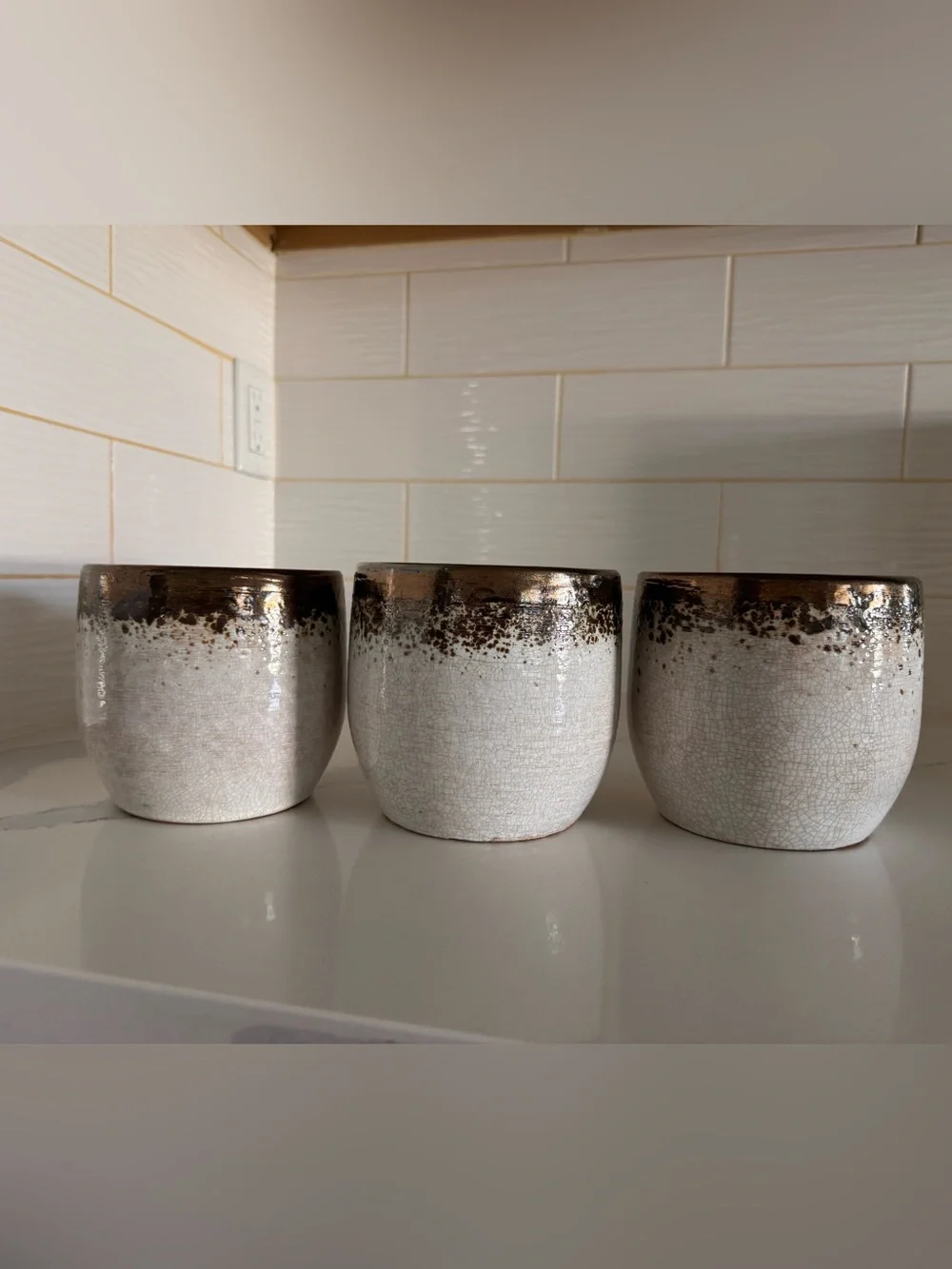 Crackle-Glazed Ceramic Vase (x3) with Metallic Brown Rim - White/Bronze Accent